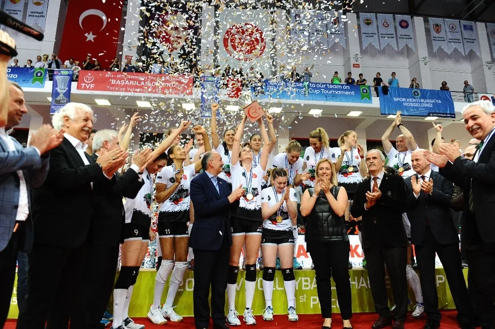 Cumhurbaşkanı Erdoğandan Sultanlara Tebrik