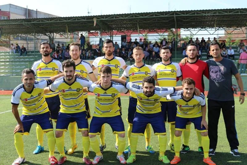 Güzel futbol galibiyeti getirdi