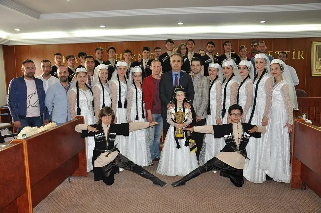 Kafkas Derneğine Aktaş’tan kutlama