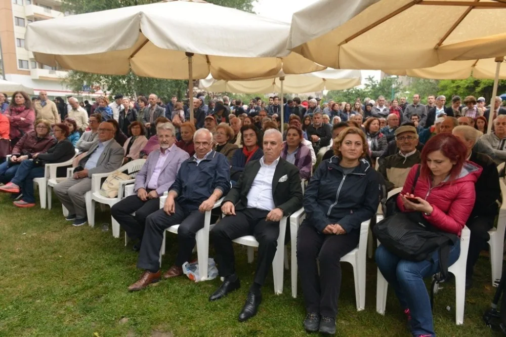 Deniz Gezmiş Ve Arkadaşları Nilüferde Şafak Nöbetiyle Anıldı