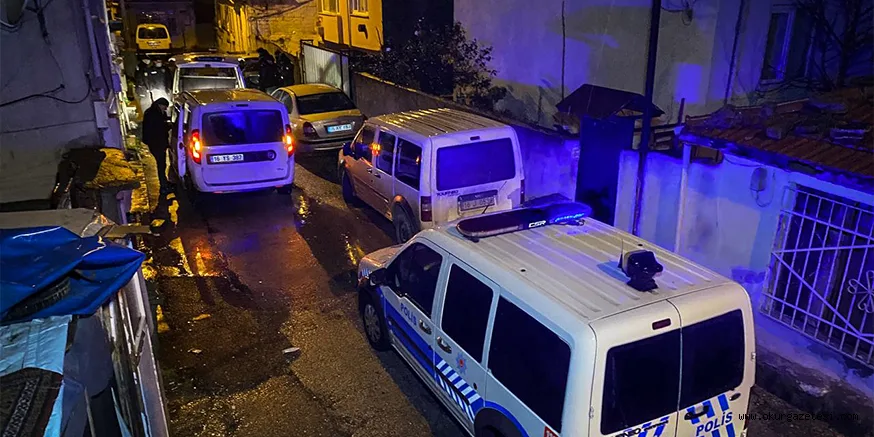 "Dur" ihtarına uymayan şüpheliler çıkmaz sokağa girince yakalandı