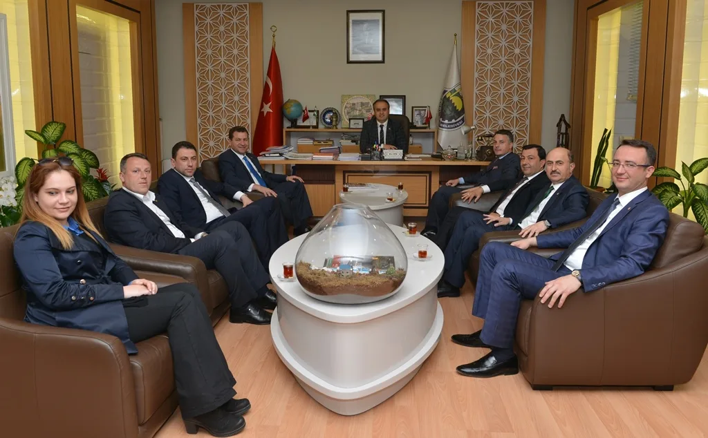 Maç öncesi başkanlar bir araya geldi