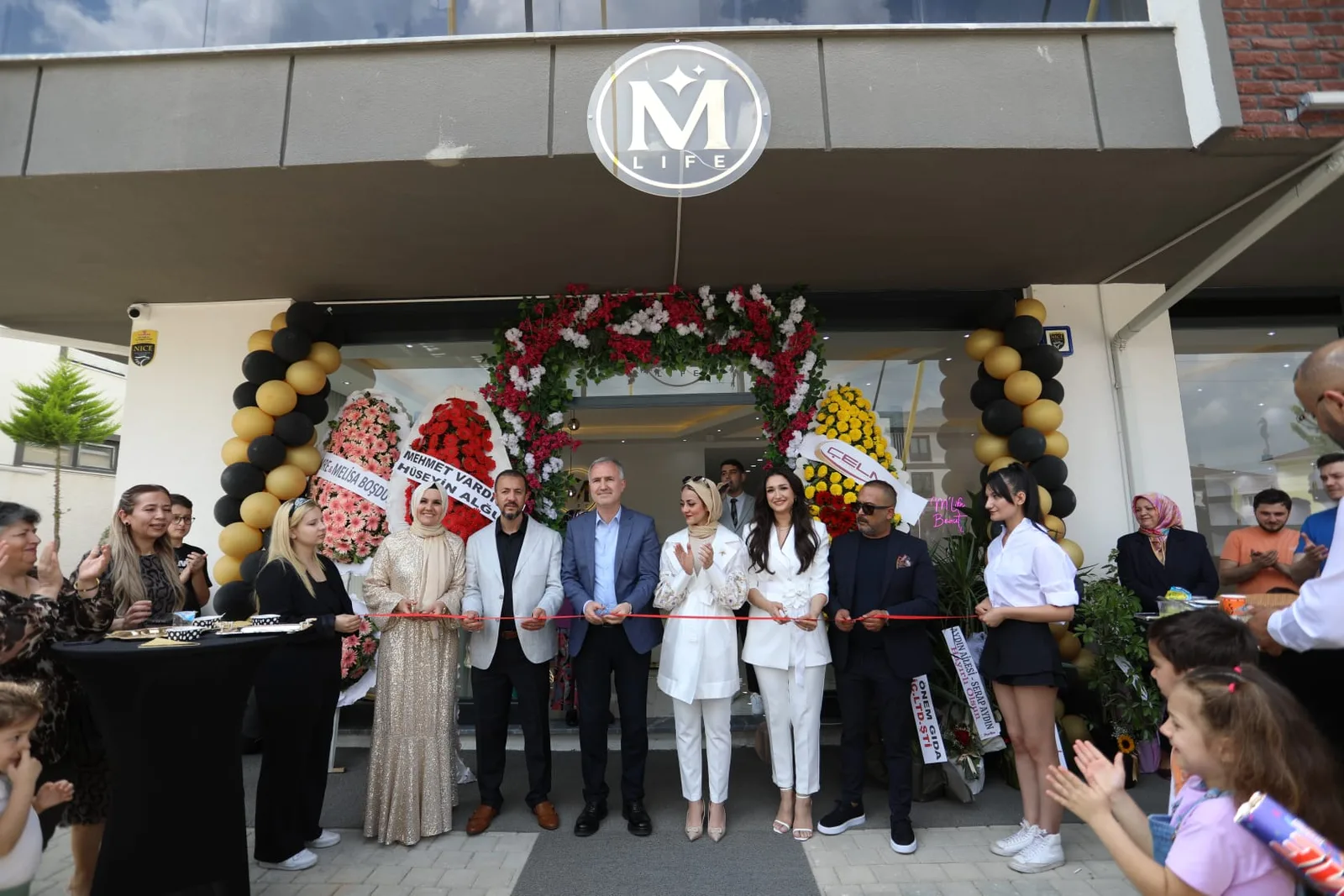 M Life Beauty Cosmetic Alanyurt’ta hizmete açıldı