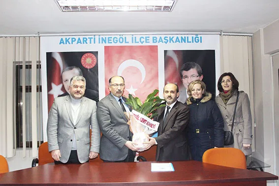 Kent Konseyi'nde partilere ziyaret