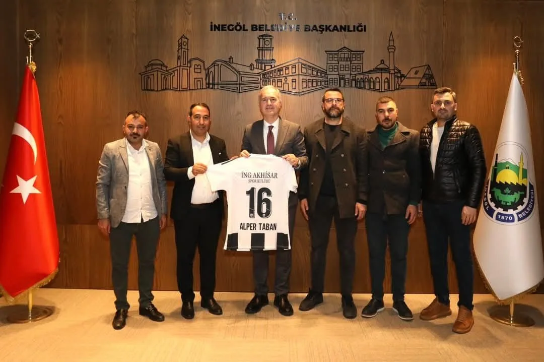 Akhisar Spor’dan Başkan Taban’a ziyaret
