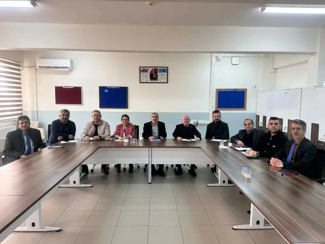 İnegöl'de Meslek Liseleri Müdürler Toplantısı Gerçekleştirildi