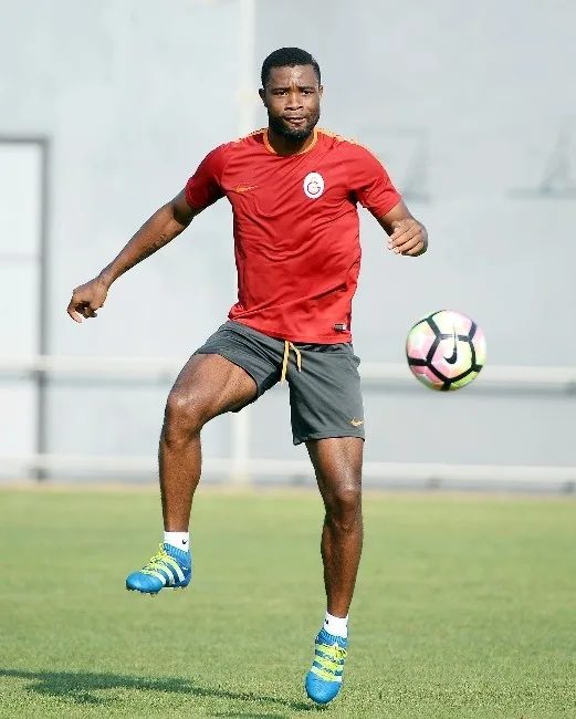 Galatasarayda Chedjouya Af Çıktı