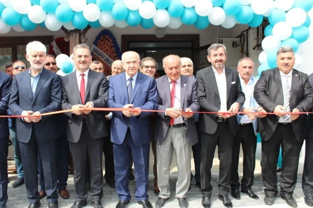 Gemlikte Ziraat Odası Ve Akşemsettin Camii Hizmete Açıldı