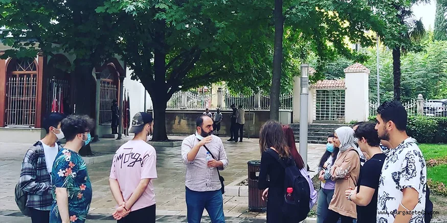 Gençler Bursa’yı adımladı
