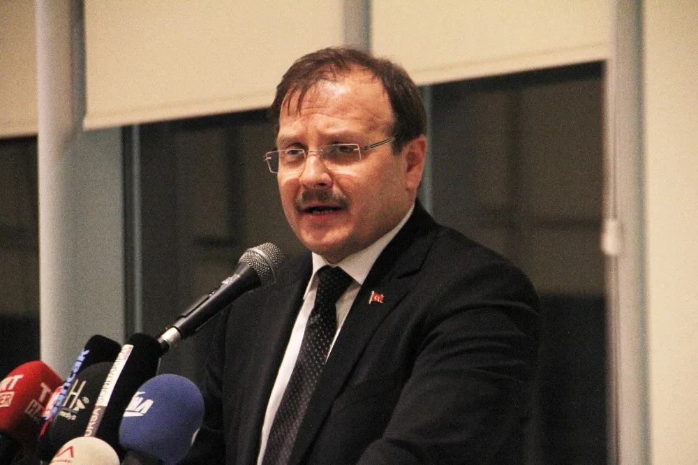 Hakan Çavuşoğlu: “Bu Duruma Müdahale Etmezsek Tarih Bizi Yargılar”