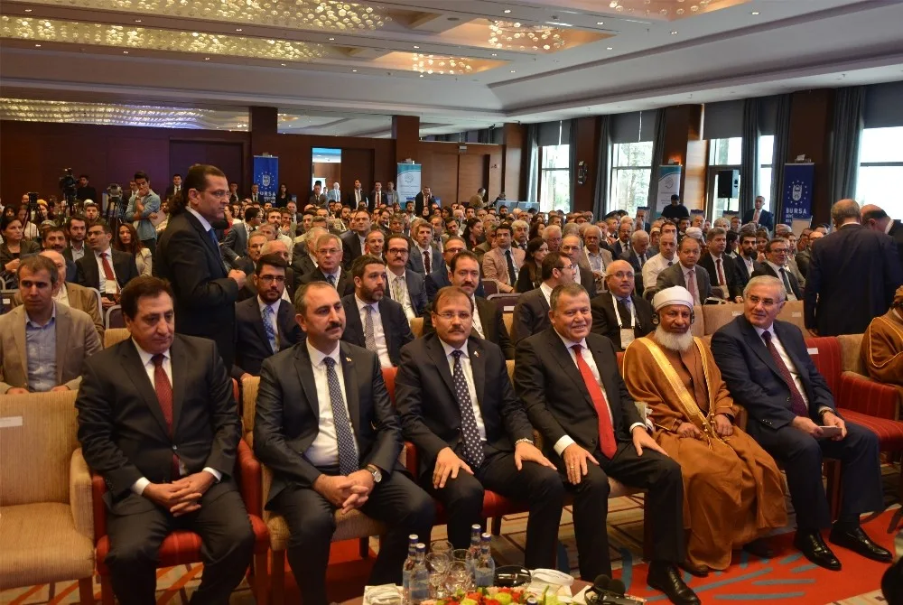 Hakan Çavuşoğlu, Bursada Mecelle Konferansına Katıldı