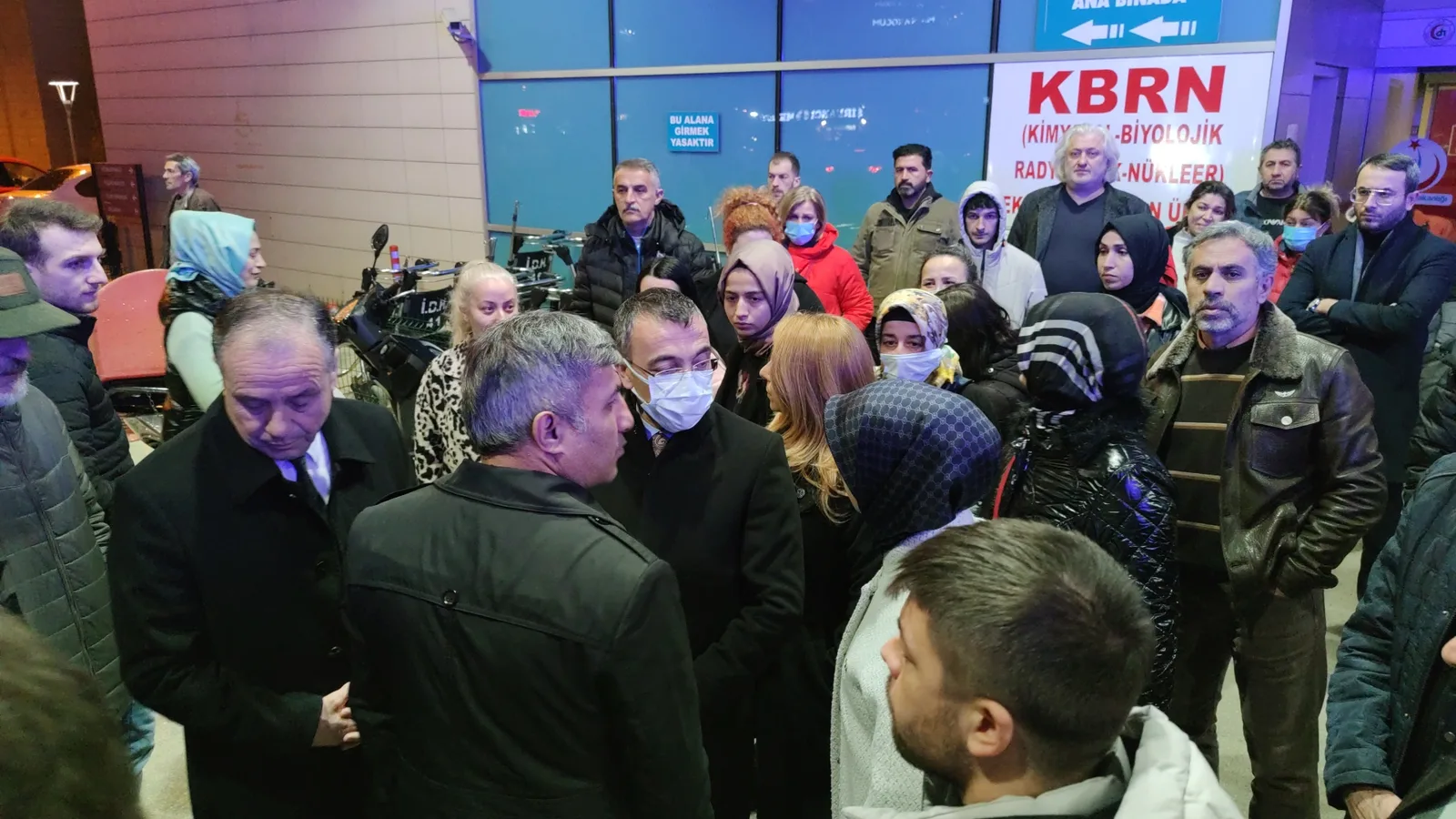 İnegöl'de avukat çifti silahla yaralayan zanlı yakalandı