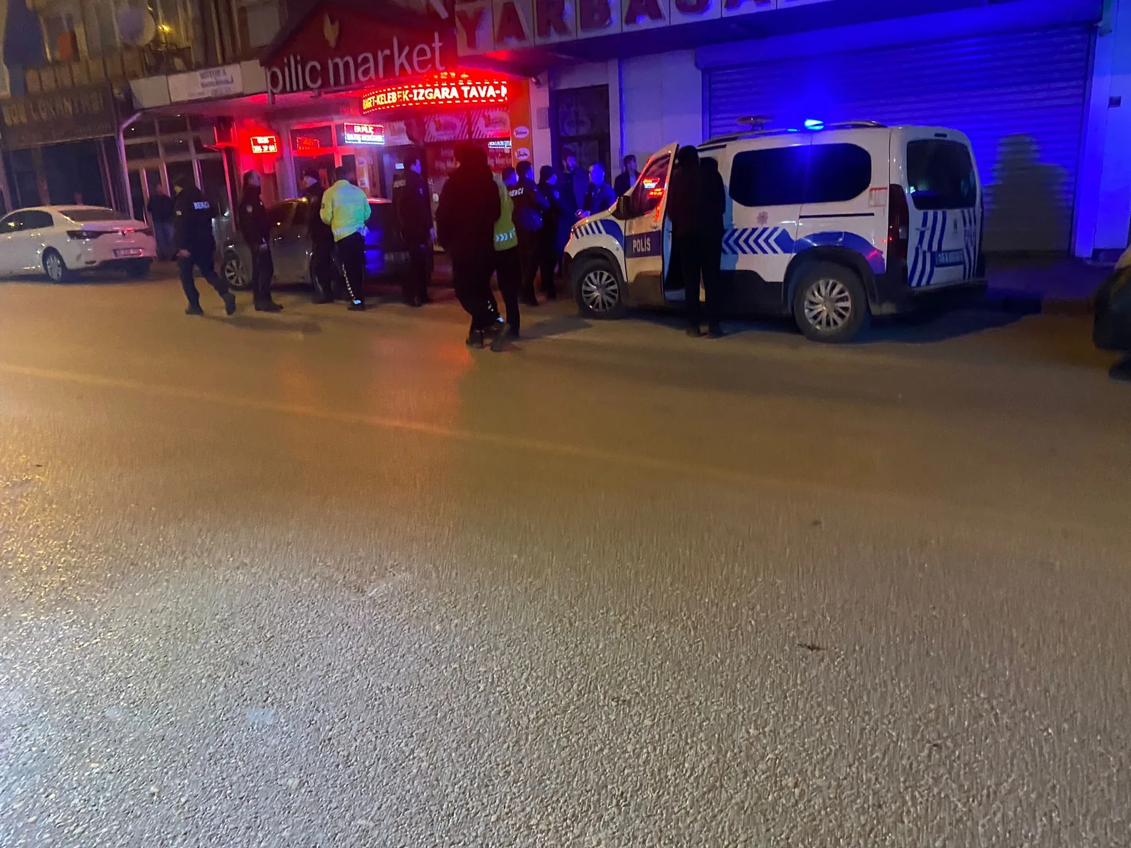 İnegöl'de sıcak dakikalar