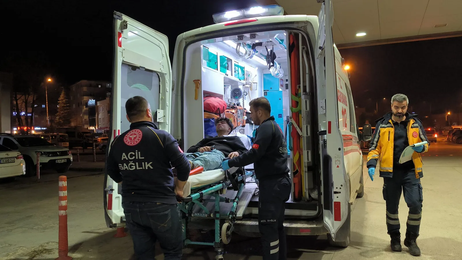Yabancı uyruklu şahıslar arasında çıkan kavgada 1 kişi yaralandı