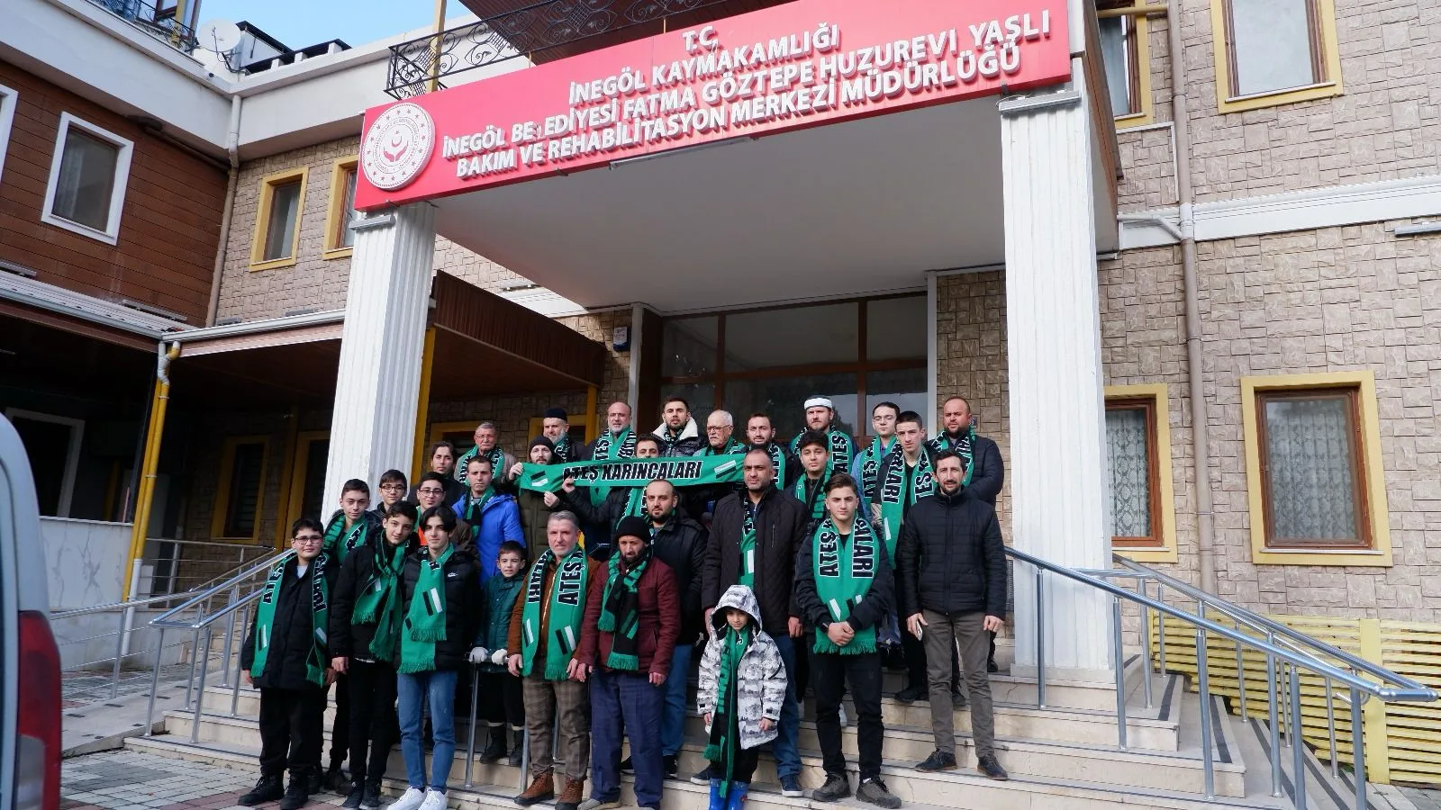 Ateş Karıncaları'ndan anlamlı ziyaret
