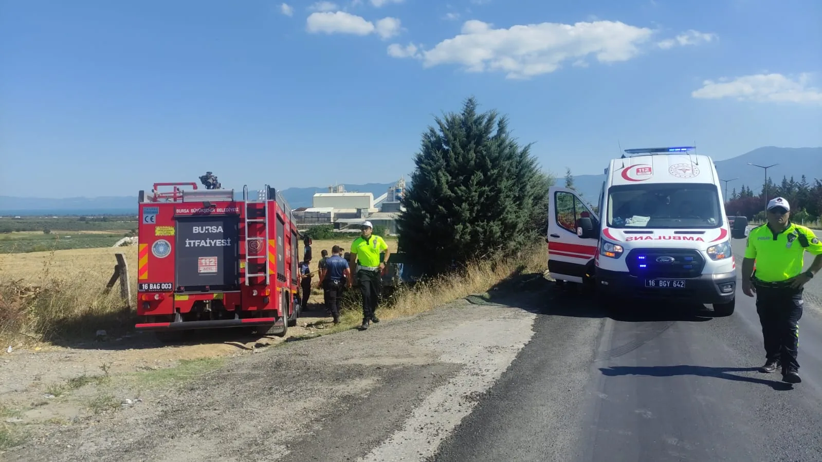Feci kaza can aldı