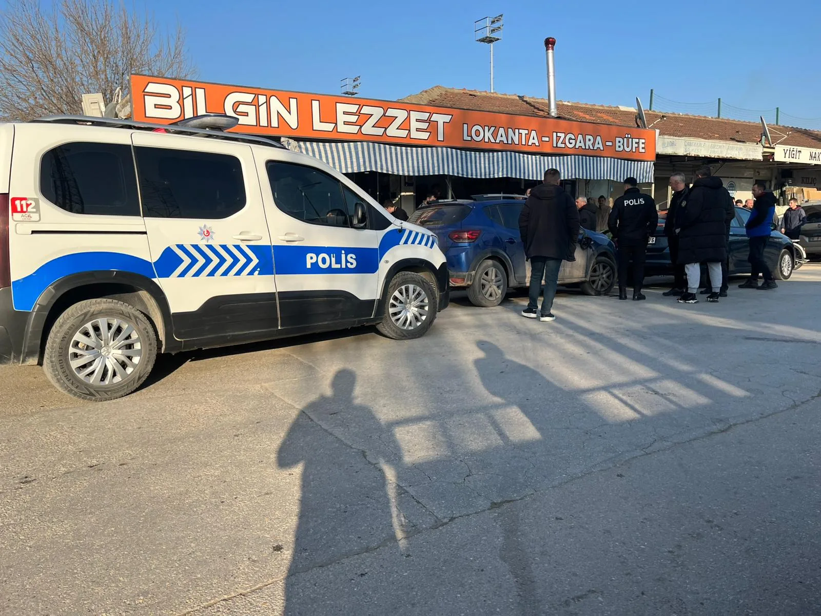 İnegöl'de ortalık karıştı bir kişi silahla vuruldu