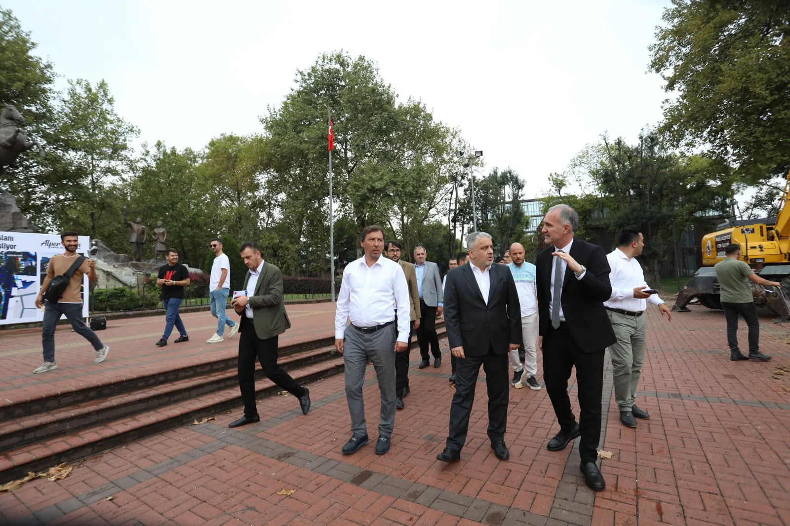 AK Parti İnegöl İlçe Başkanı Mustafa Durmuş'tan Botanik Park tahsisiyle ilgili açıklama