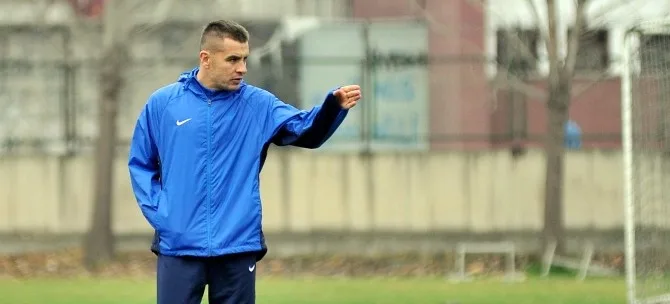 İnegölsporda Güldüren İle Yollar Ayrıldı
