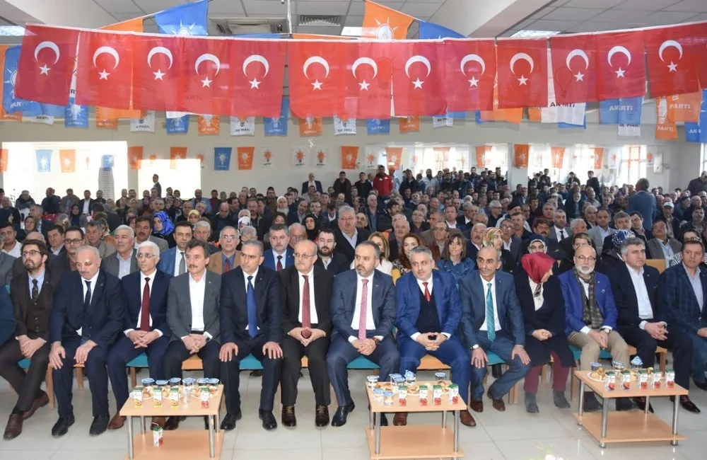 İznik Ak Partide Bayrak Devri