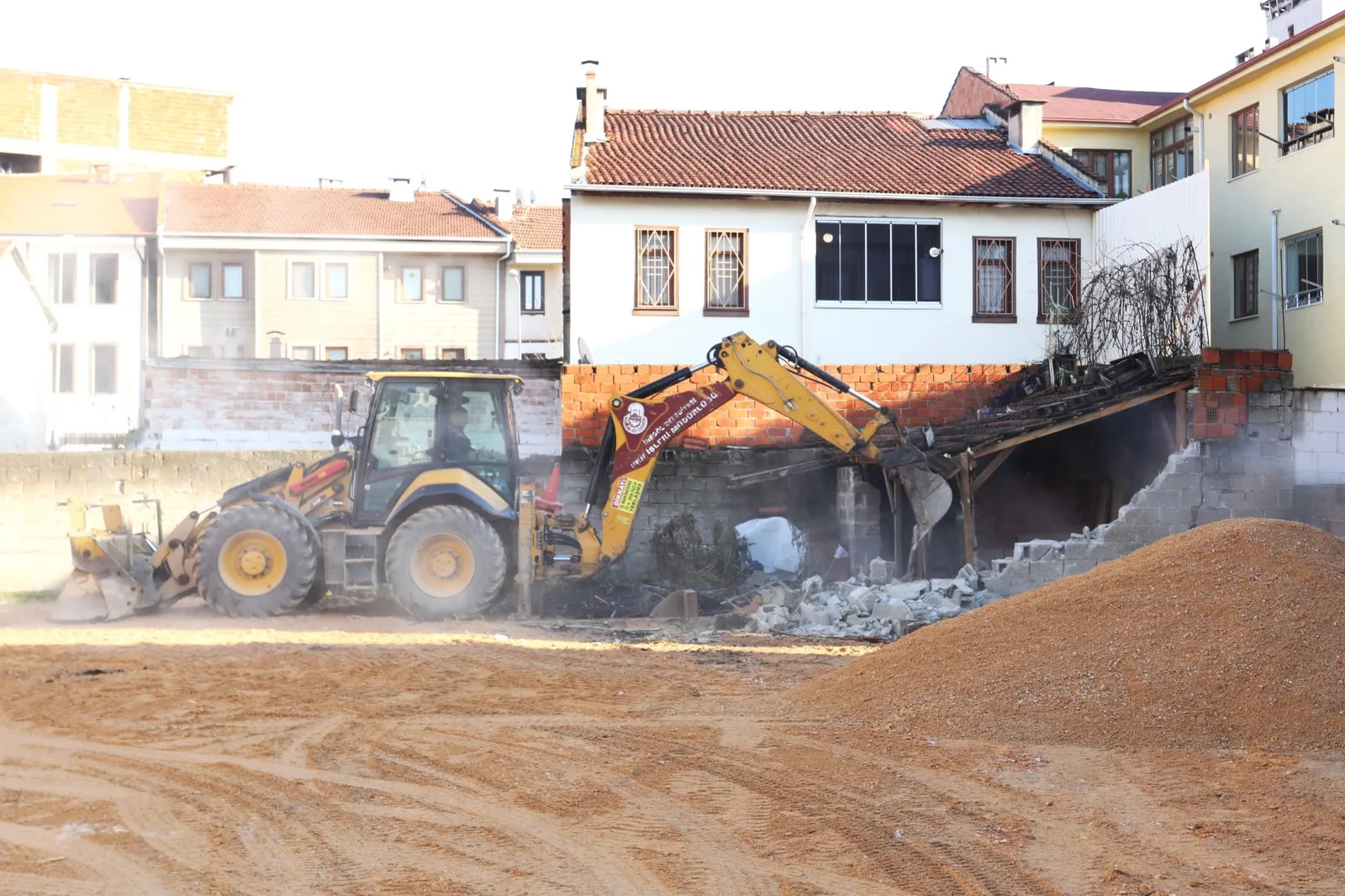 Hamidiye Mahallesi 40 araçlık otopark kazanıyor