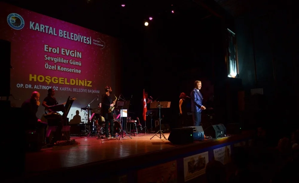 Kartalda Erol Evgin Rüzgarı Esti