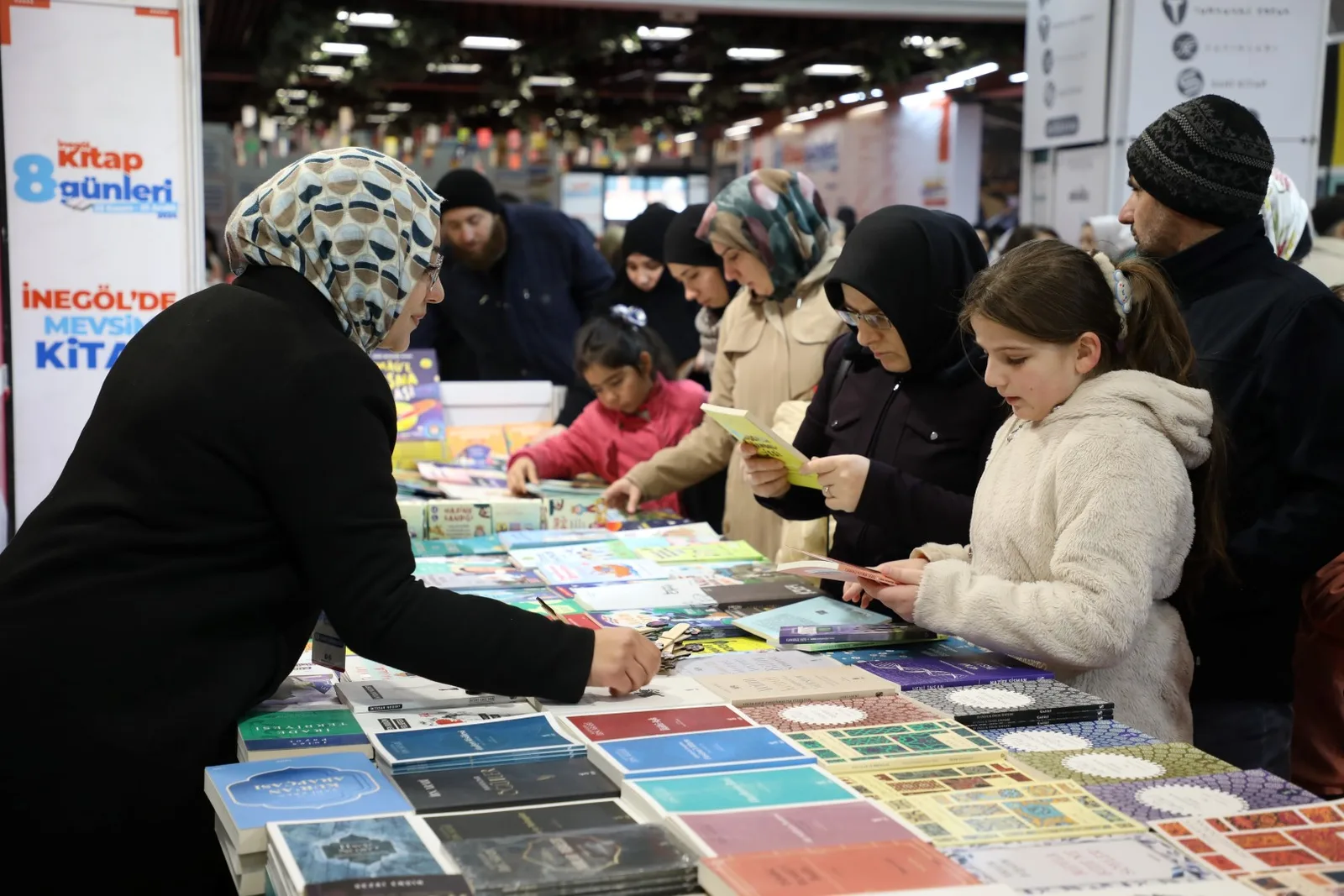 Kitap Fuarı’nda hafta sonu coşkusu