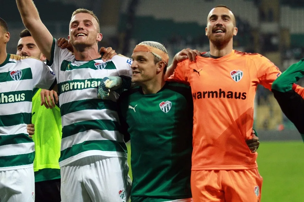 Le Guenin Sivasspor Kozu Batalla