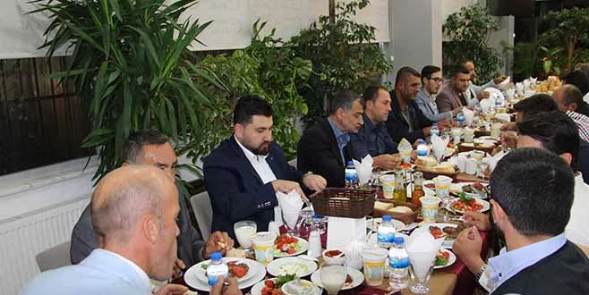 İSAÖRENSPOR' DA GÖREV DAĞILIMI YAPILDI