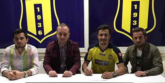 GENÇ OYUNCU DOĞANSPOR'DA.