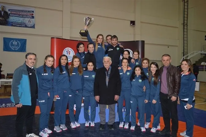 Milli Takıma Girecek Güreşçiler Belli Oldu