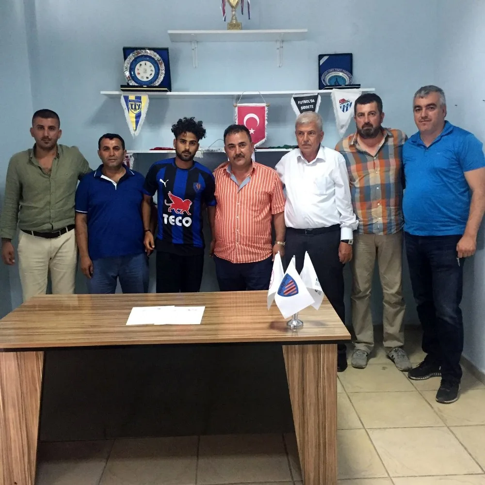 Ömer Faruk Kalmış Karacabey Birliksporda