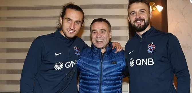 Onur Ve Yusuf Yazıcıya Kutlama