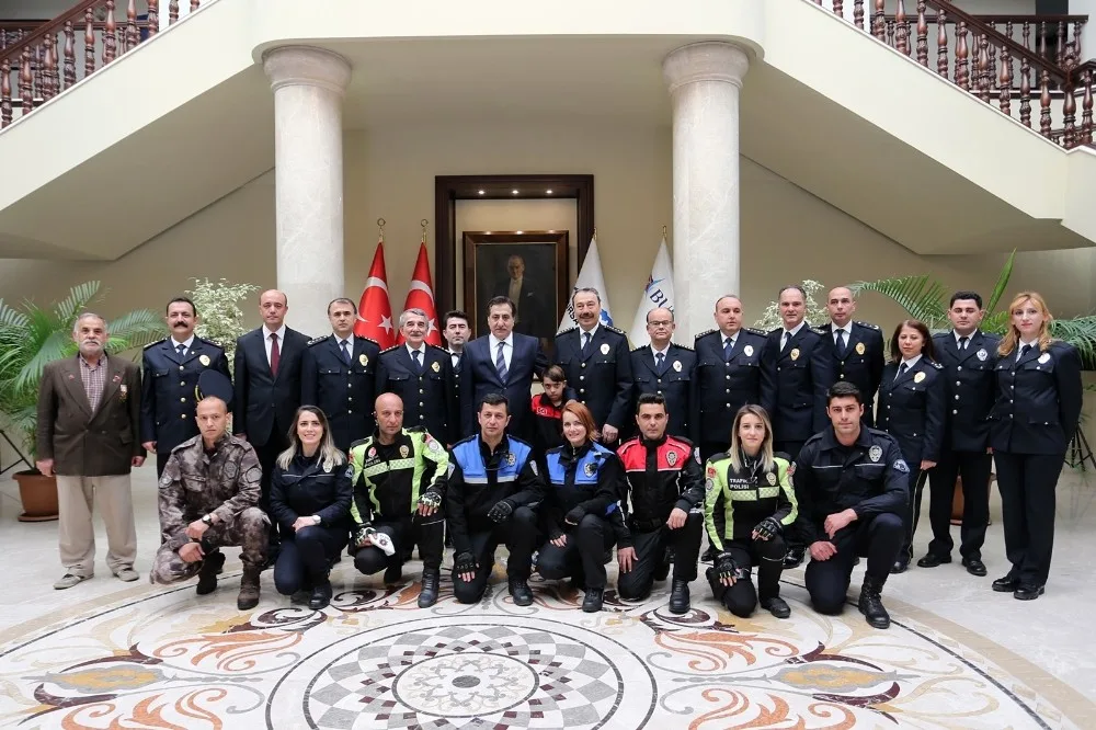 Osman Ak, Türk Polis Teşkilatının Kuruluşunun 173. Yılı Dolayısıyla Vali İzzettin Küçükü Ziyaret Etti