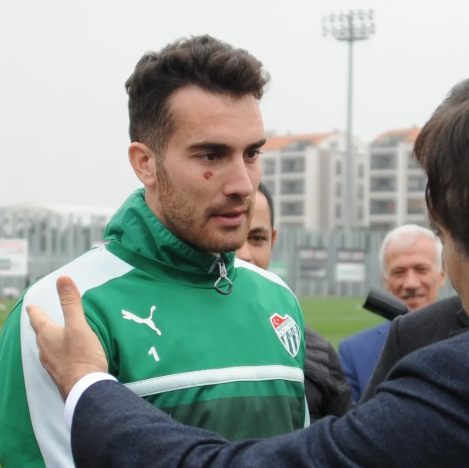 (Özel Haber) Bursasporun Tribün Liderleri Harun Tekin İle Buluştu