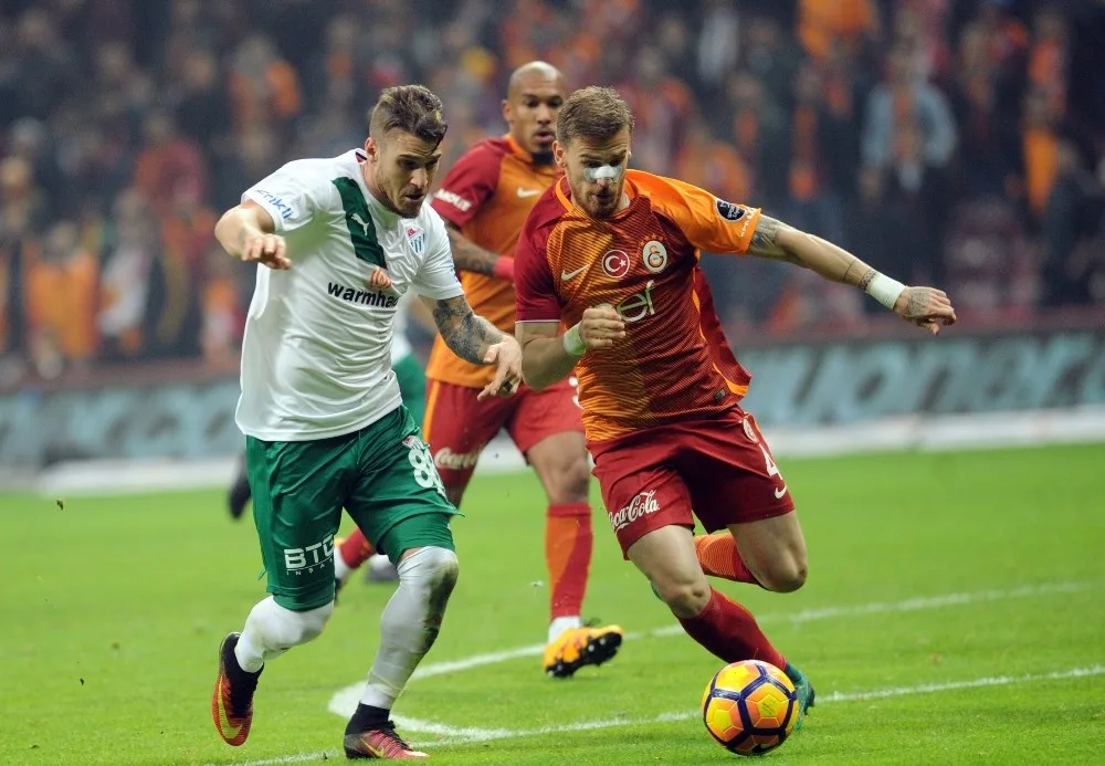 Serdar Azizden Bursaspora Jest