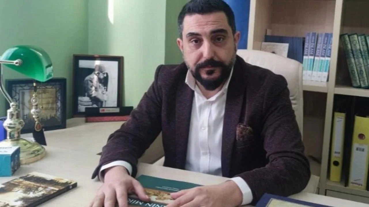 “Federasyoncular Kıbrıs’ı Yunan’a ve İsrail’e peşkeş çekmek istiyor”