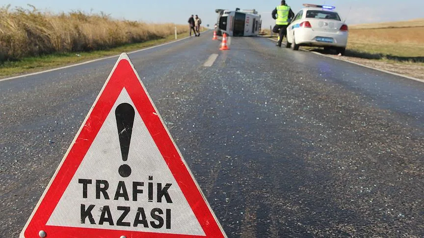 Otomobilin çarptığı kadın hayatını kaybetti