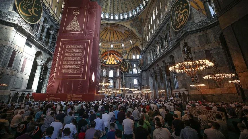 Yeni yıl kutlamaları ve piyango 'Haram'