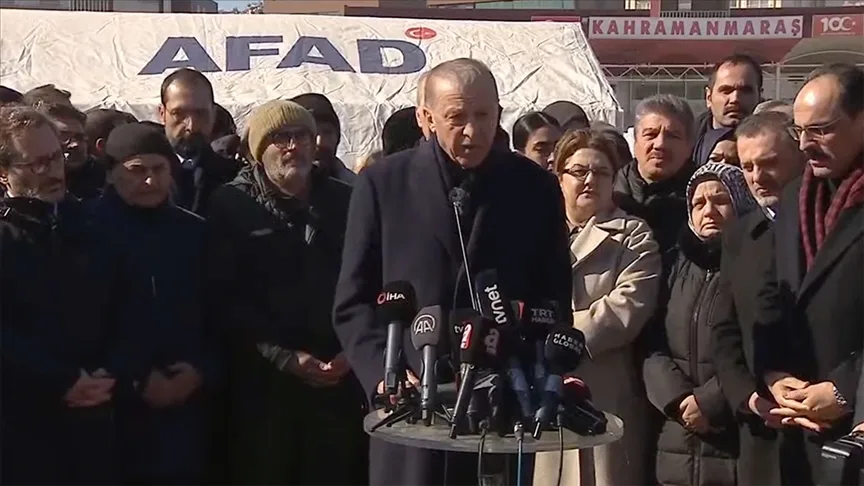 Cumhurbaşkanı Erdoğan: Depremlerden etkilenen 10 il için TOKİ eliyle 1 yıl içerisinde yeni konutlar inşa edilecek