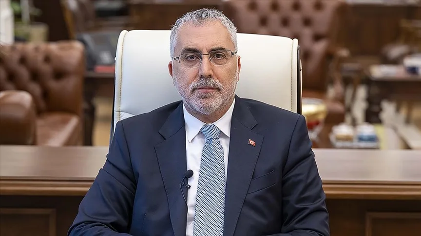 Çalışma ve Sosyal Güvenlik Bakanı Işıkhan: Torba yasa teklifinde en düşük memur maaşı 22 bin lira olacak