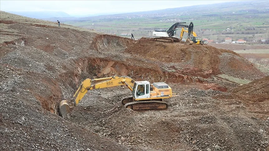 Malatya'da depremzedelere sıcak yuva olacak 952 kalıcı konut için çalışmalar sürüyor