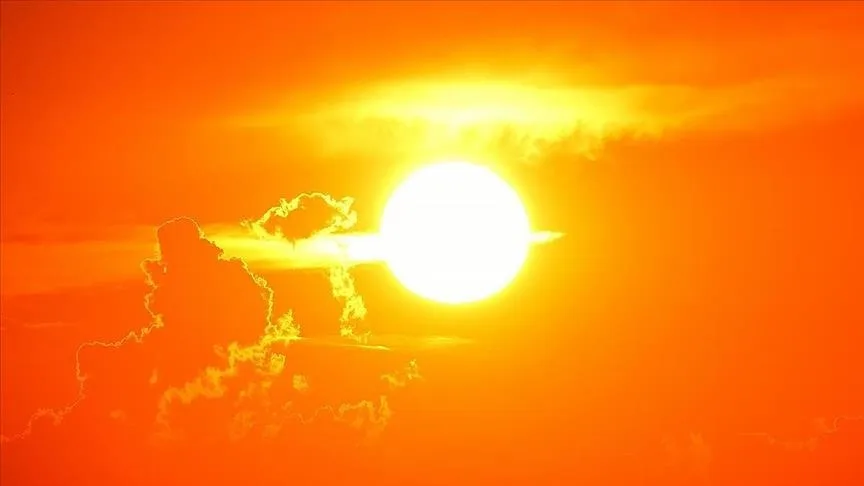 Sıcaklık nedeniyle o ülkede kırmızı alarm verildi