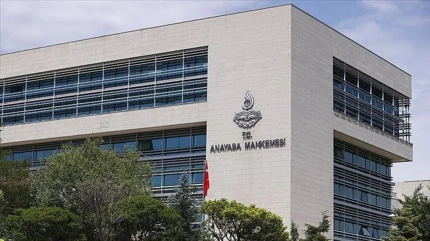 İzinsiz yapıların karar alınmadan yıktırılması Anayasa'ya aykırı bulundu