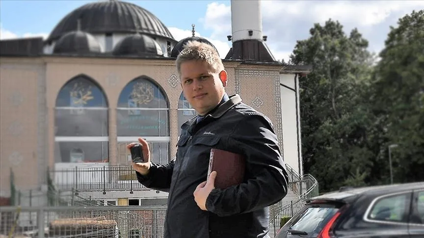 İsveç'te aşırı sağcı Paludan'a Türkiye'nin Stockholm Büyükelçiliği önünde Kur'an-ı Kerim yakma izni