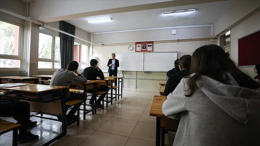 Milli Eğitim Bakanlığınca sözleşmeli öğretmen ataması kapsamında ek atama yapıldı