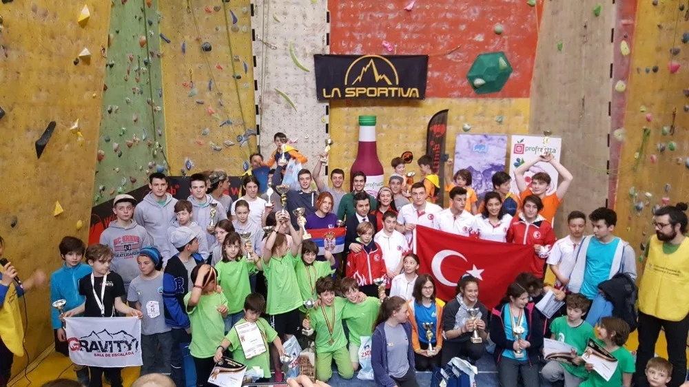 Tırmanış Milli Takımı Balkanlardan Madalyayla Döndü