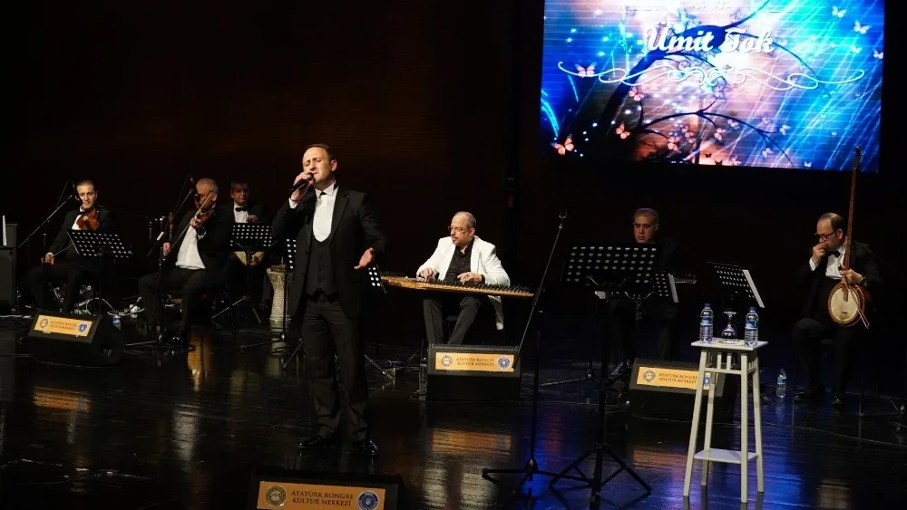 Tsm Sanatçılarından Müzik Ziyafeti
