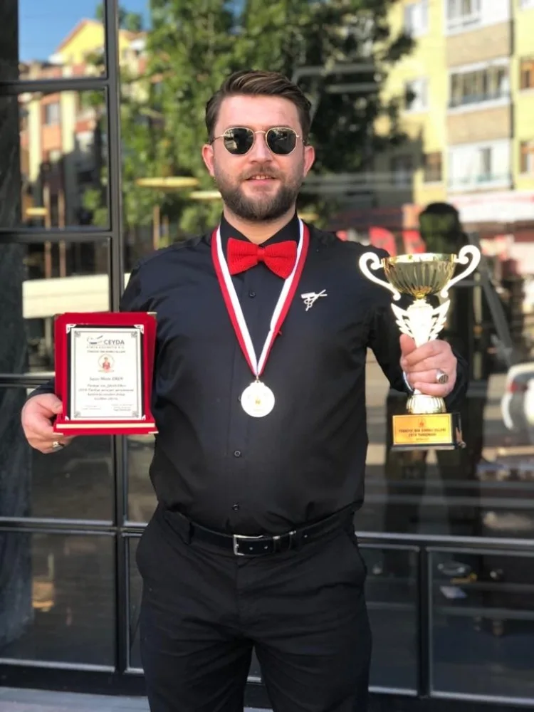Türkiyenin Sihirli Elleri Yarışmasının İkincisi Bursadan