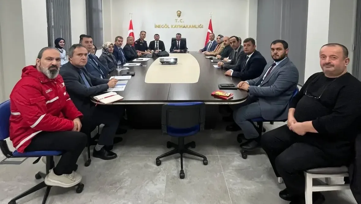 İnegöl’de bağımlılıkla mücadele çalışmaları ilçe koordinasyon toplantısında değerlendirildi
